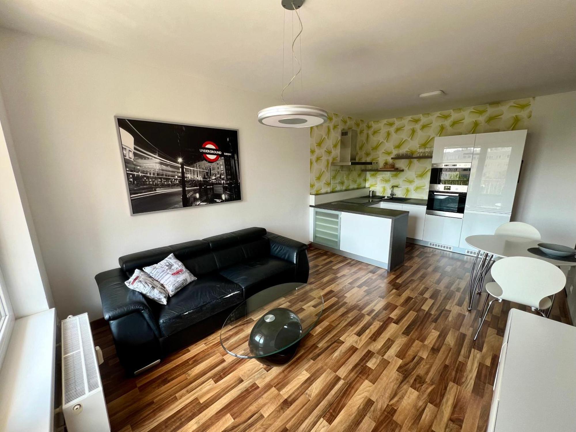 Apartment Jegeho Bratislava - Tipos Arena Esterno foto