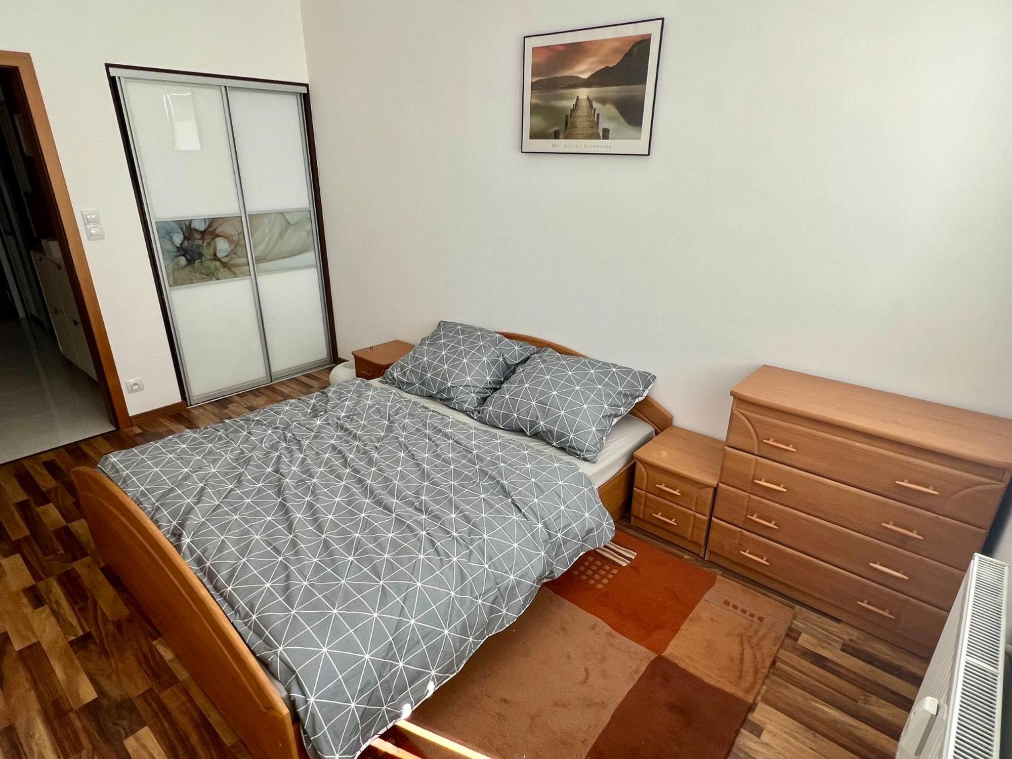 Apartment Jegeho Bratislava - Tipos Arena Esterno foto